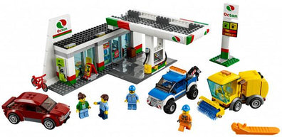 LEGO Set-Service Station-Town / City / Gas Station-60132-1-Creative Brick Builders